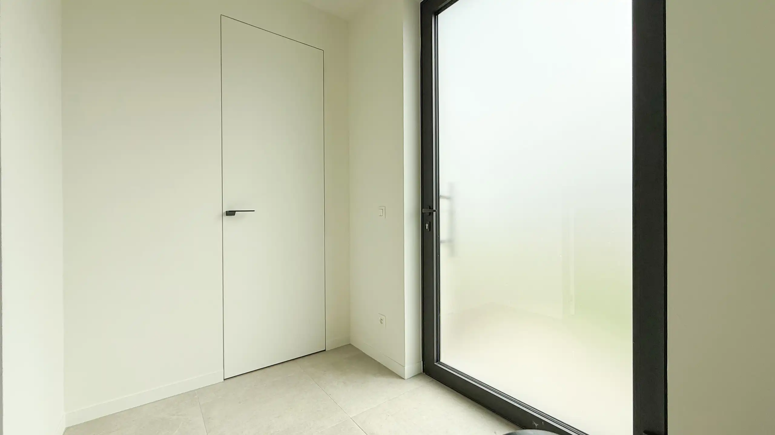 Hoogwaardig afgewerkte woning met industriële look! foto 13