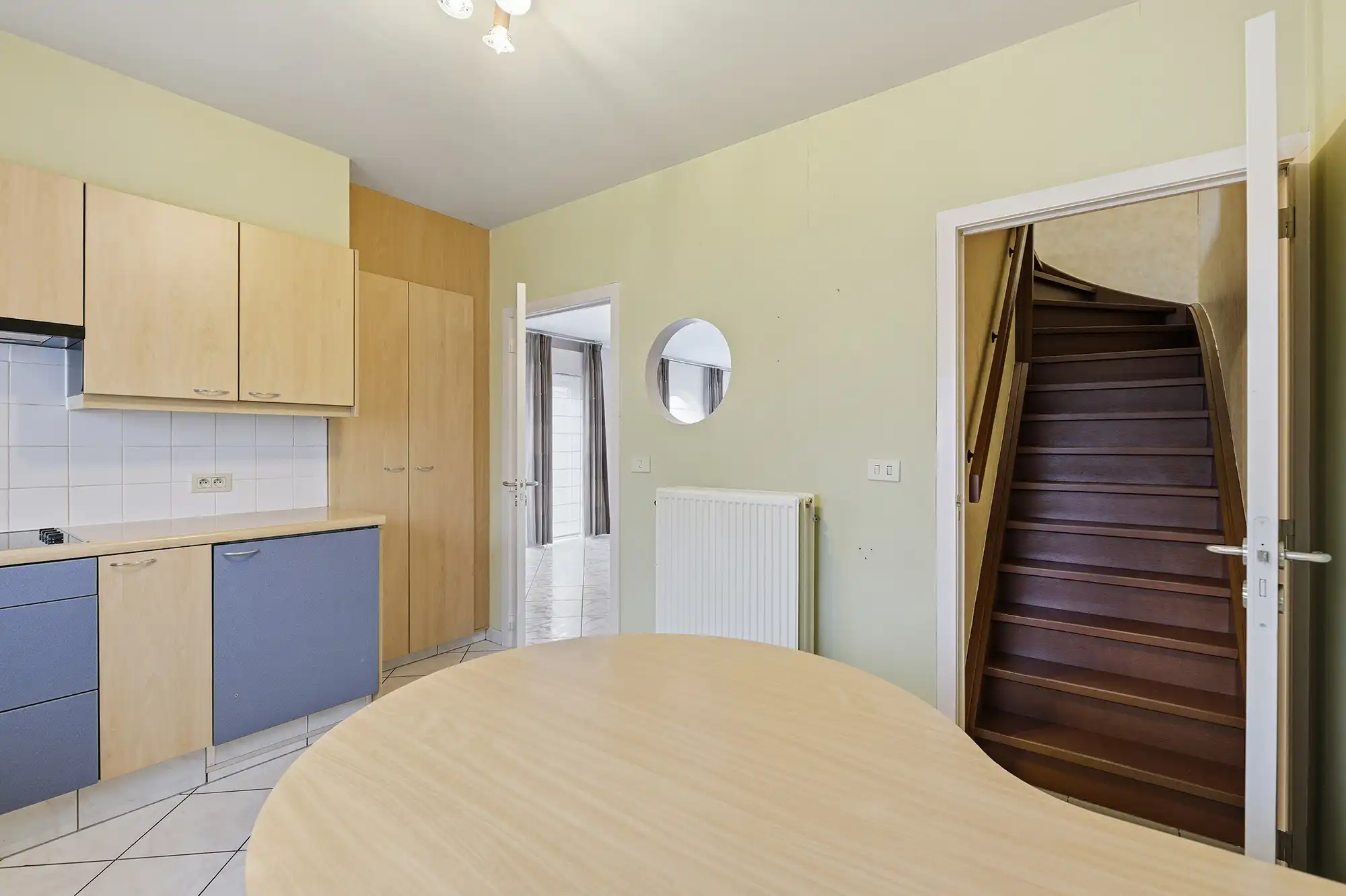 Instapklare HOB met tuin en garage foto 8