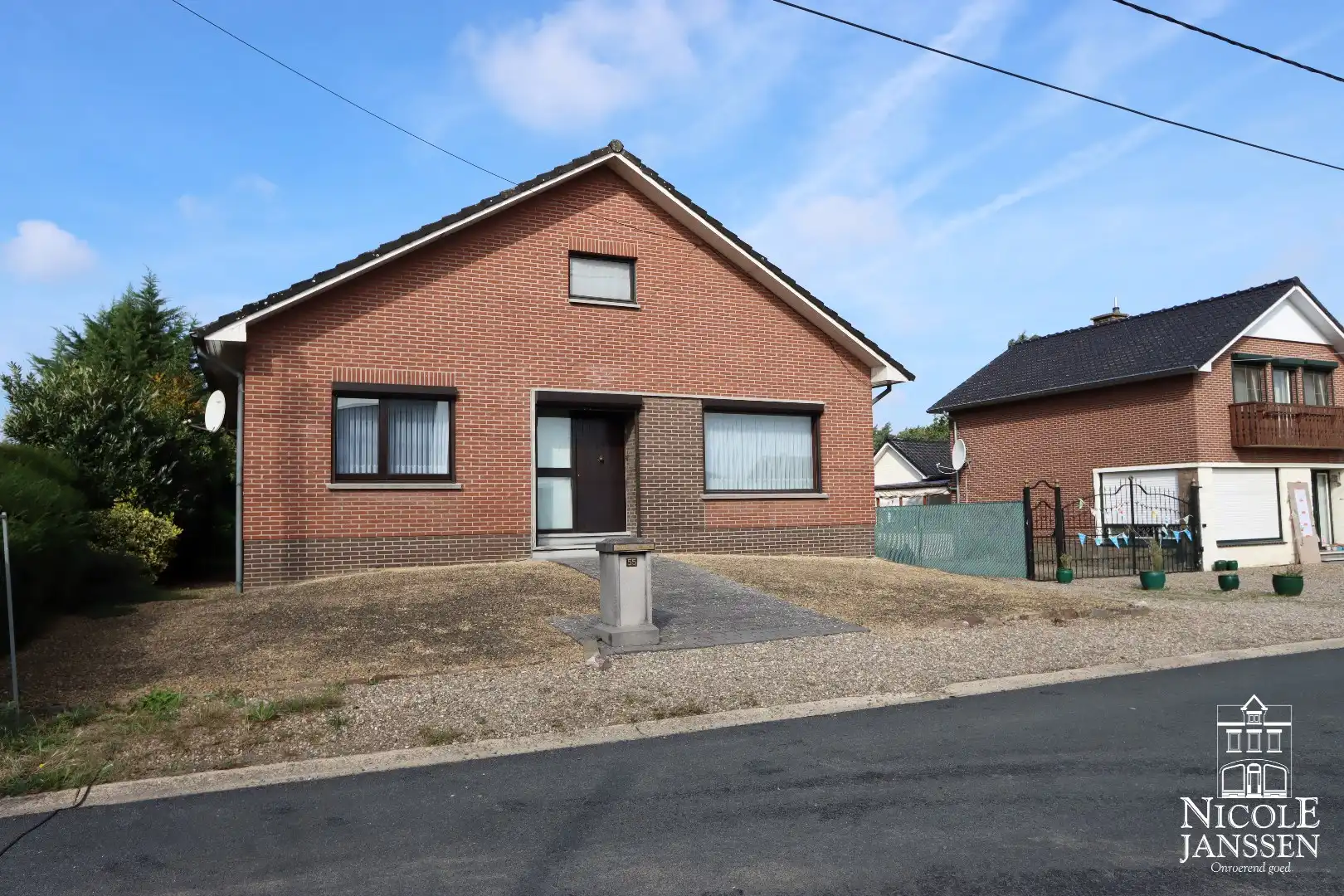 Gelijkvloerse verzorgde woning nabij het centrum van Maaseik foto 18
