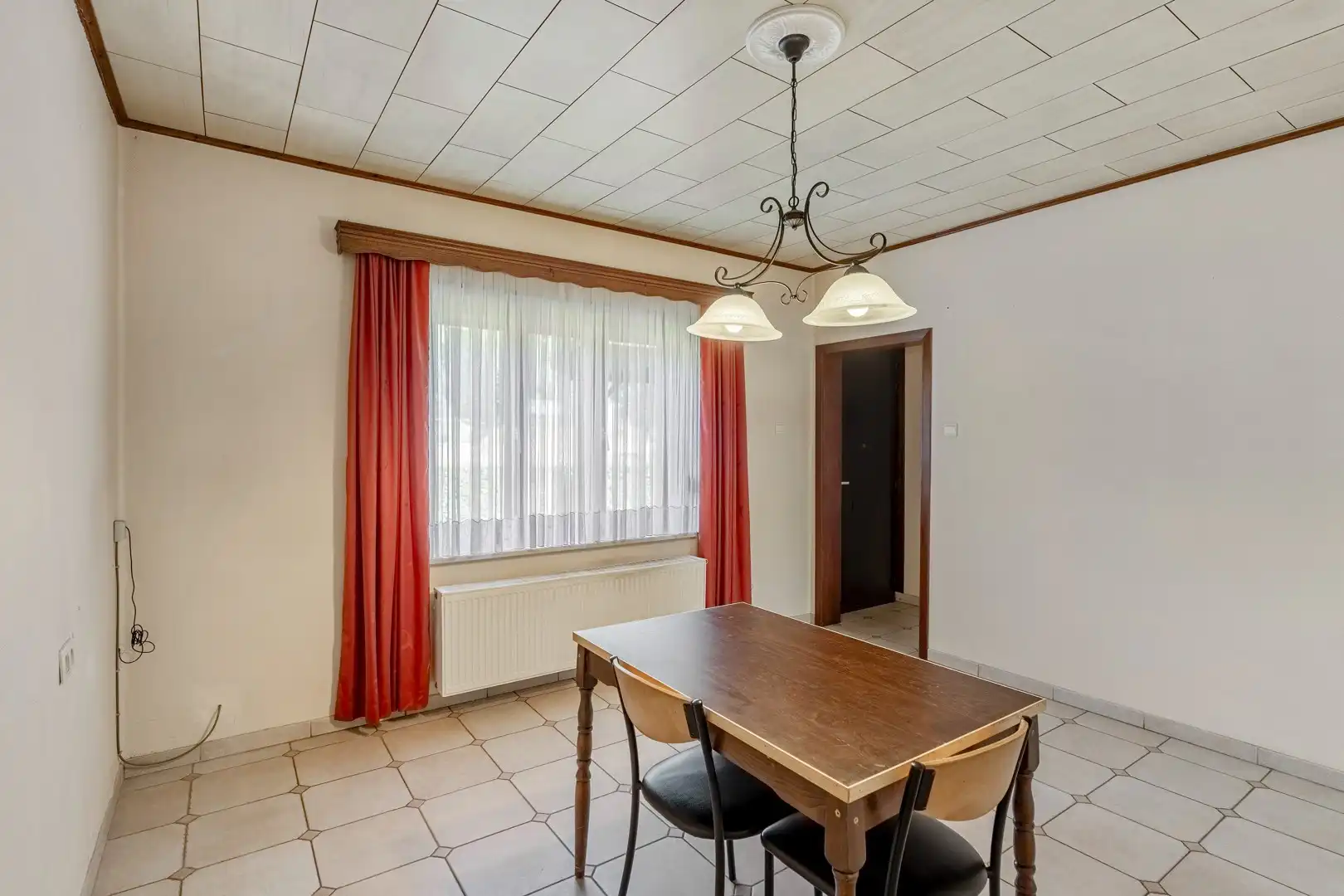 🏡&nbsp;Knusse woning met 4 slaapkamers en veel potentieel te Houthalen foto 7