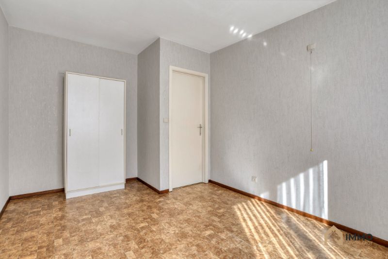 Te koop te Moorslede : alleenstaande woning met 3spks, tuin, geen renovatieverplichting, verlaagde prijs !!!!! foto 11