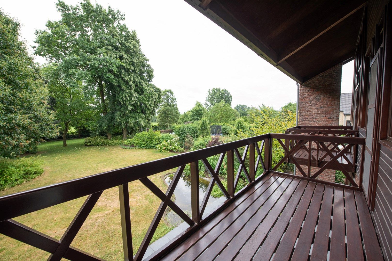 Prachtige villa te huur volledig omgeven in het groen! foto 11