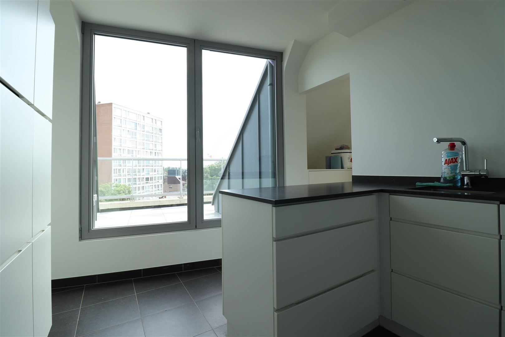 Dakappartement met prachtig uitzicht in Boom foto 6