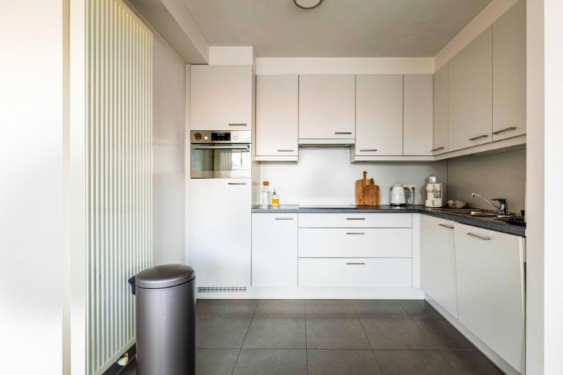 Centrum Izegem - Zeer ruim recent 2-slaapkamerappartement foto 5