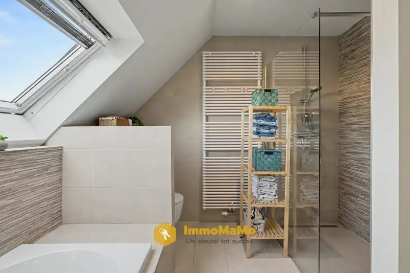 RECENTE WONING MET 4 SLAAPKAMERS TE KOOP IN WACHTEBEKE-LOCHRISTI foto 18