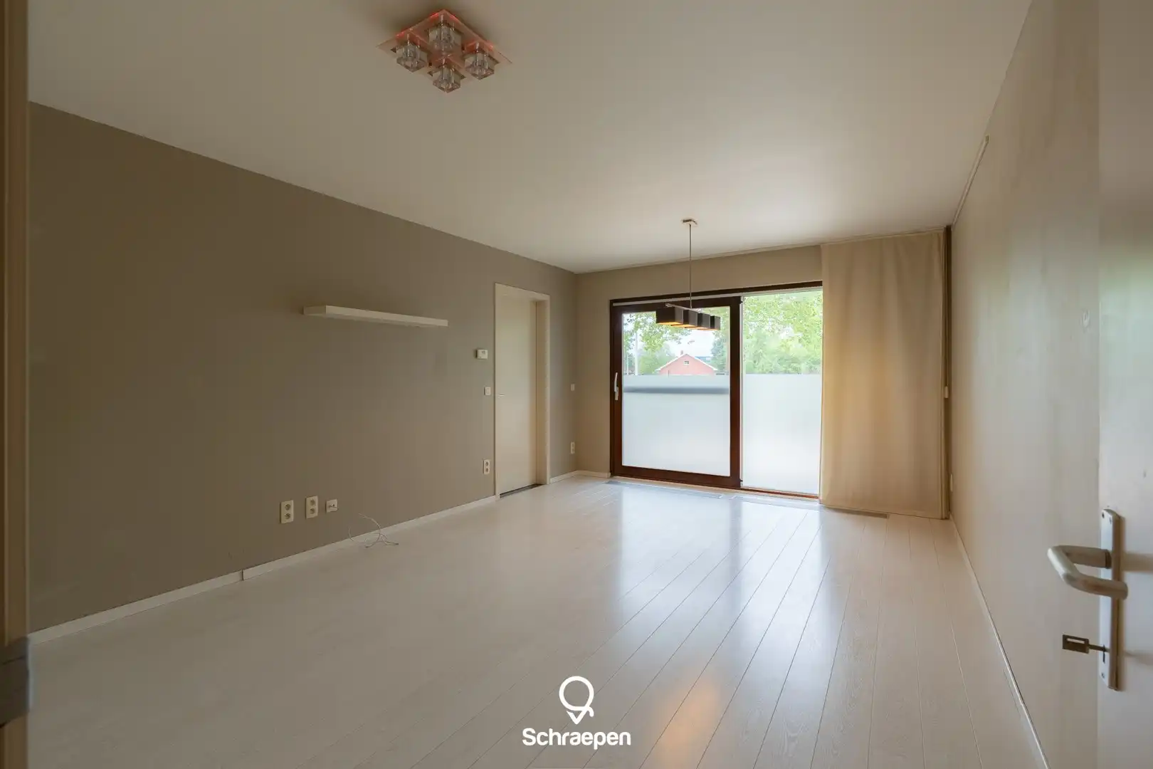 Gelijkvloers appartement met 1 slpk én overdekt terras te Hasselt! foto 5