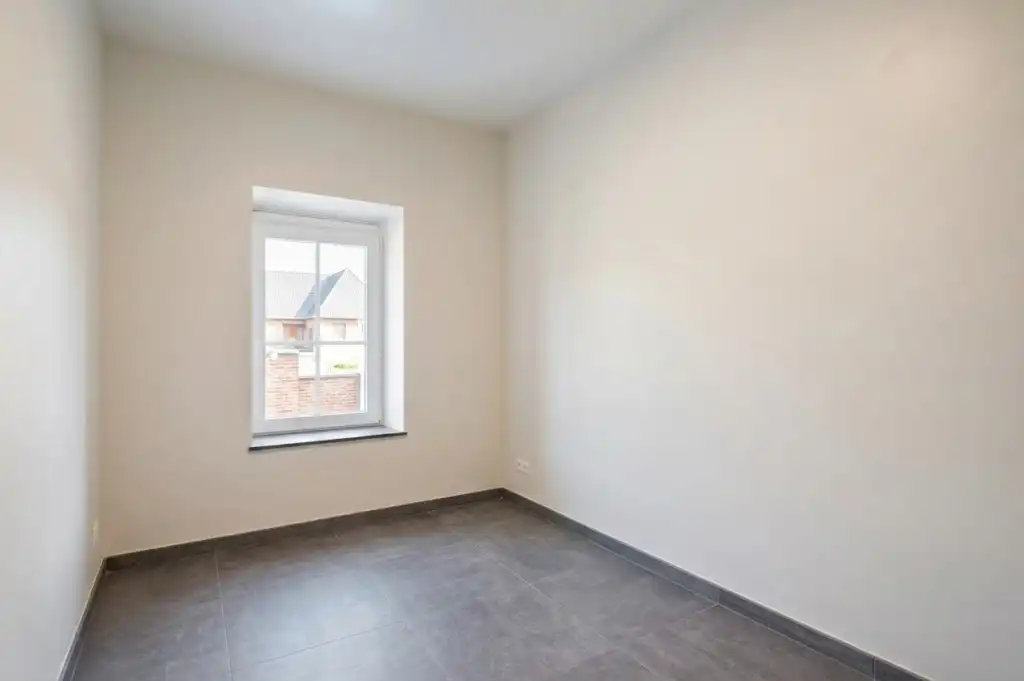 Energiezuinige woning op perceel van 527 m² met 4 slpks en bureau foto 7