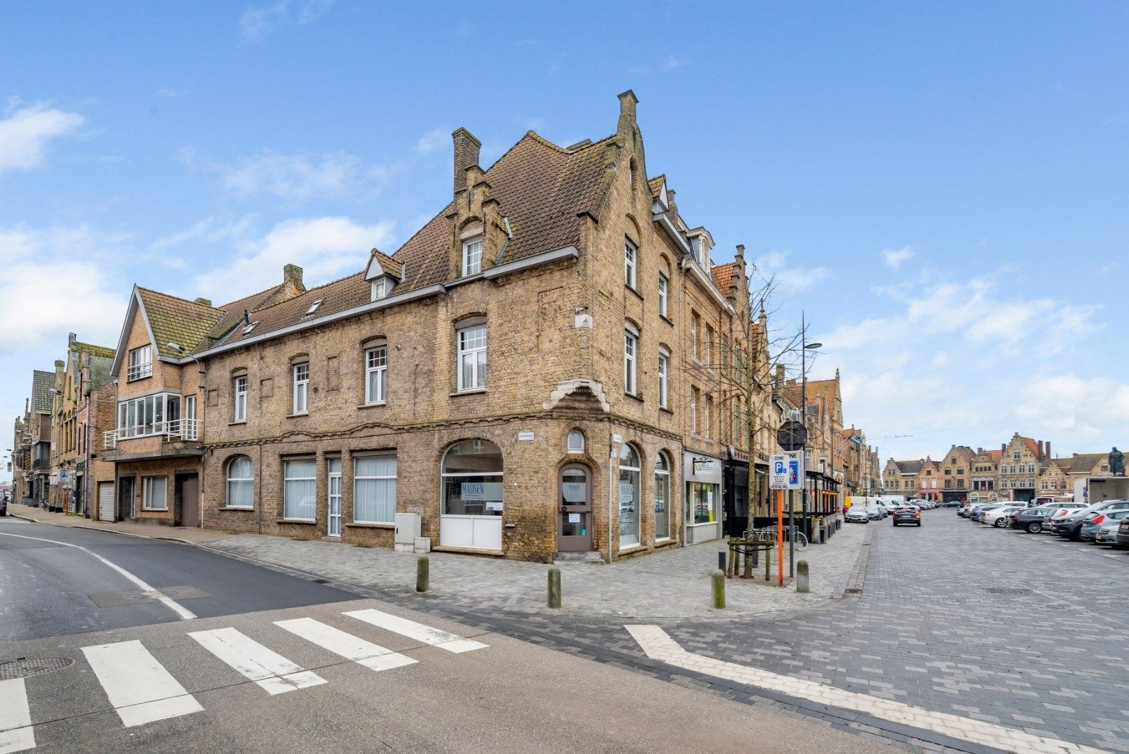 Handelsruimte (100m²) op commerciële toplocatie. foto 6