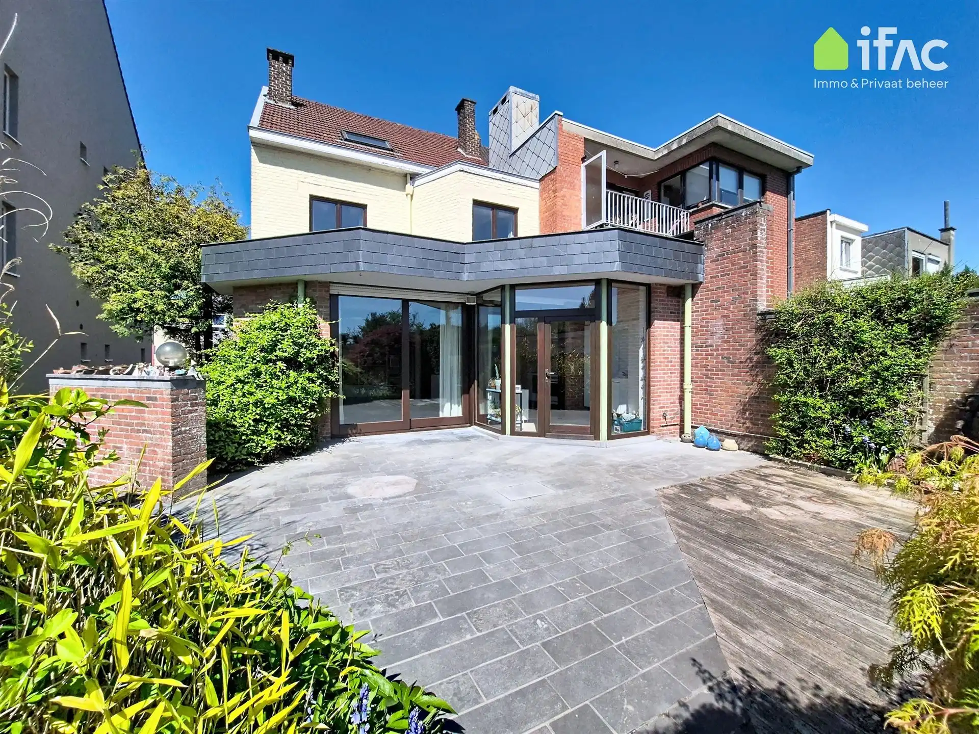 Stevige 3-gevel, 5 slpks, dubbele garage, centrum, ±17are foto 13