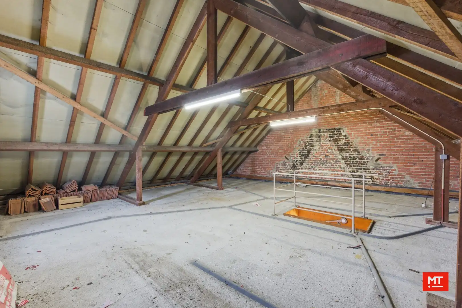 IN OPTIE - Te renoveren woning met 3 slaapkamers (+ mogelijk) en tuin te koop in Moorslede foto 15