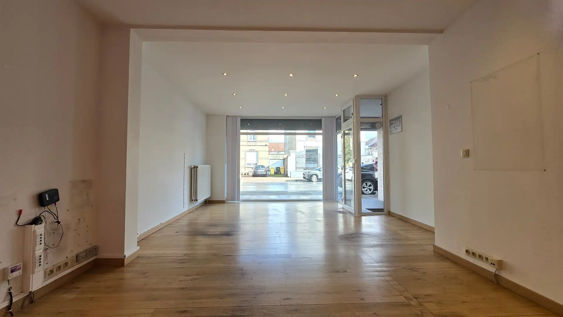 Veelzijdige handelsruimte (91m²) in hartje Zaventem foto 3