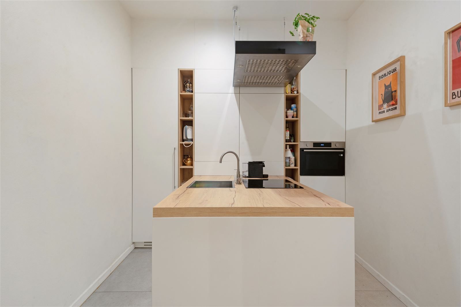 Instapklare woning met terras en 5 slaapkamers in Gent! foto 6