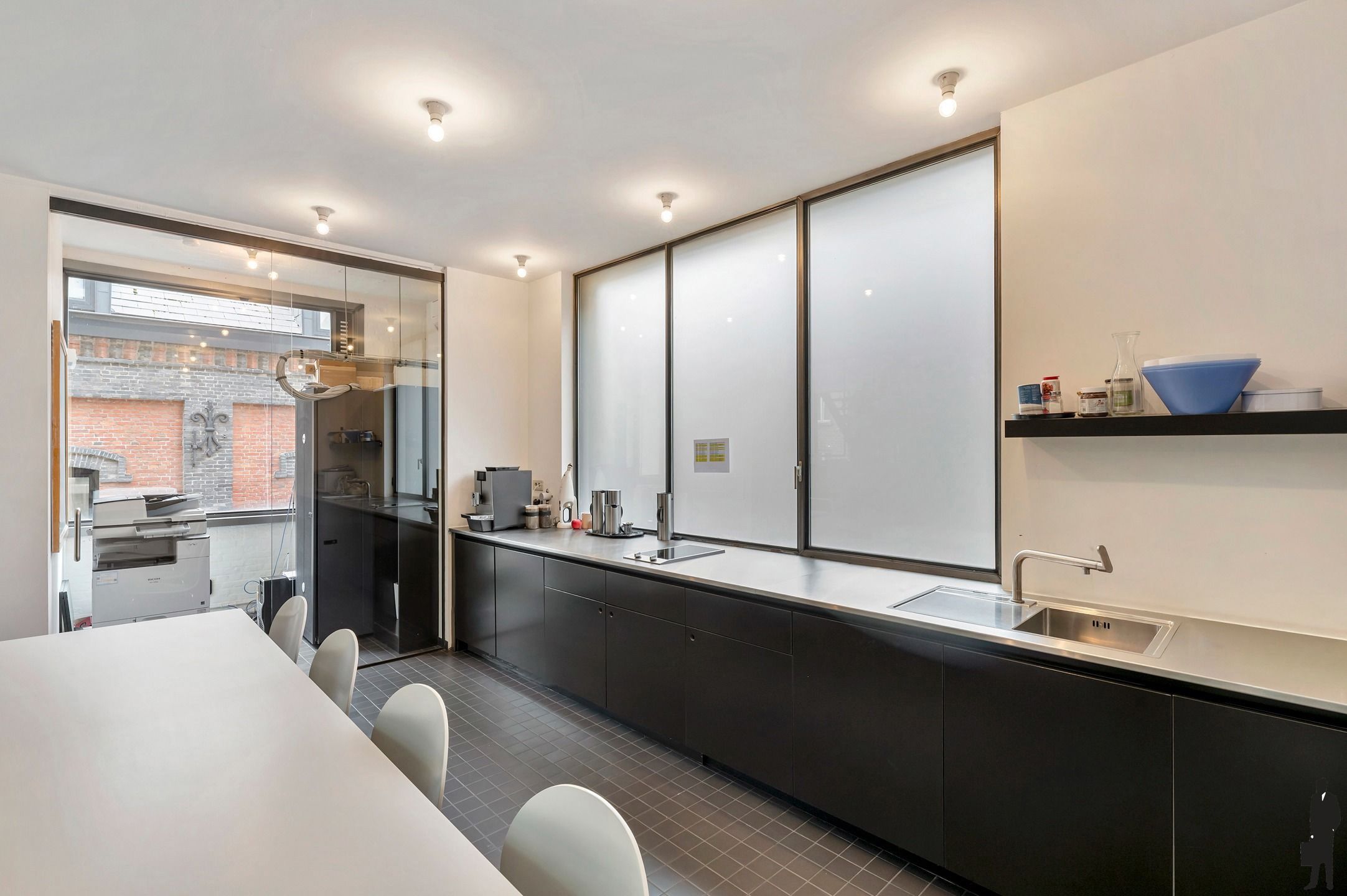 Unieke loft met perfecte synergie tussen wonen en werken foto 28