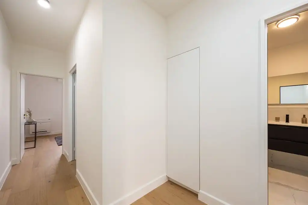 Kwalitatief gerenoveerd appartement met terras foto 9