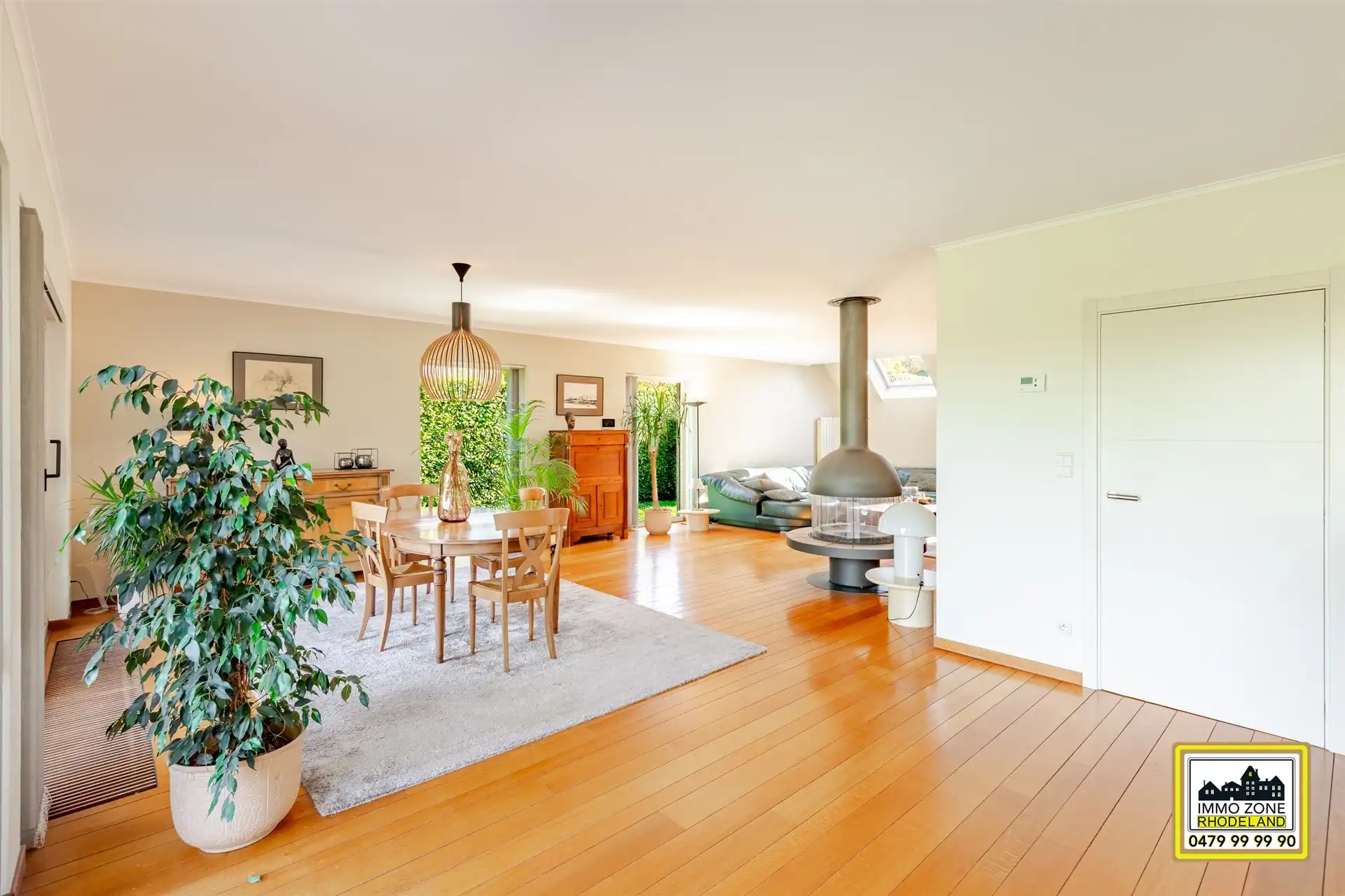 Prachtige villa met grote tuin met ideale ligging foto 6