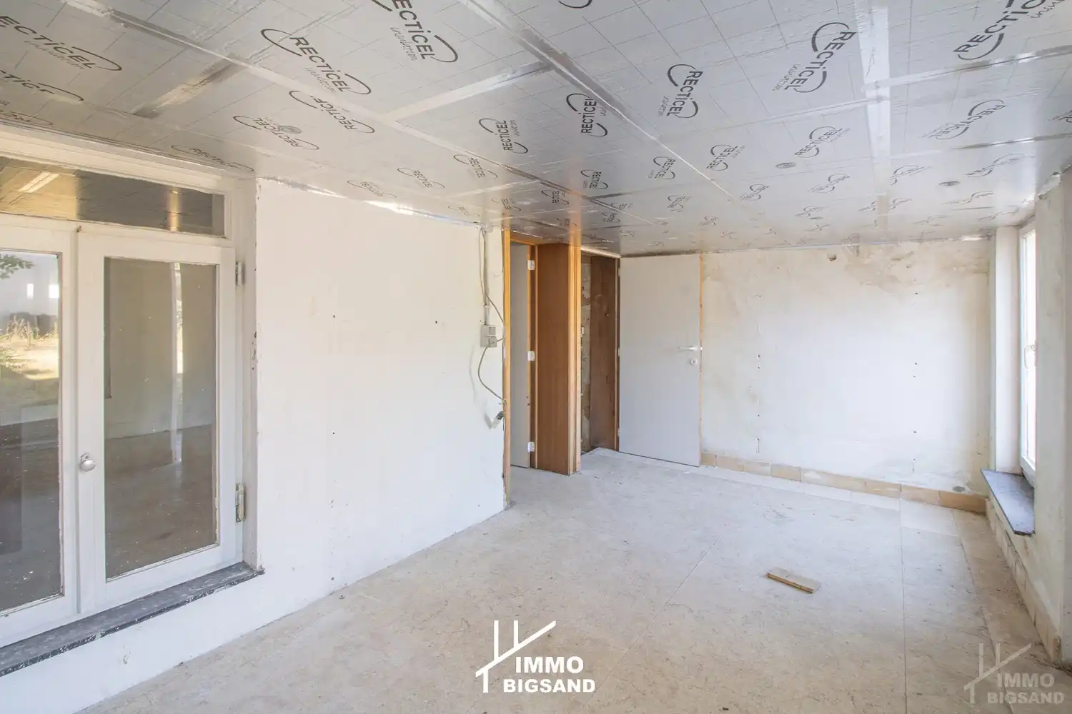 Een ruime gezinswoning (voorheen twee woningen) met 3 slaapkamers en garage met ruime tuin foto 21