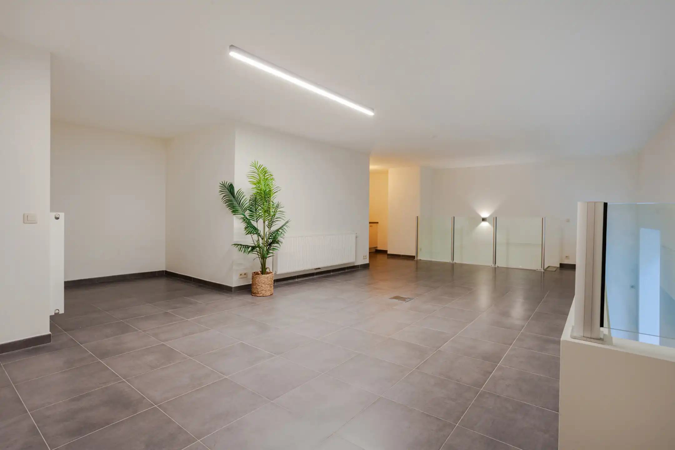 Strategisch gelegen duplex handelsruimte foto 7