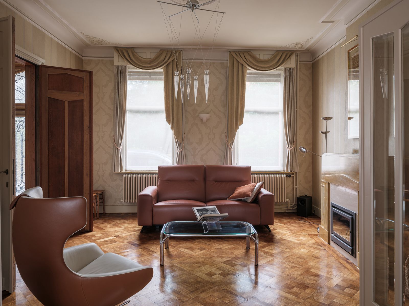 Charmante burgerwoning, waar grandeur en warmte samenkomen! foto 5