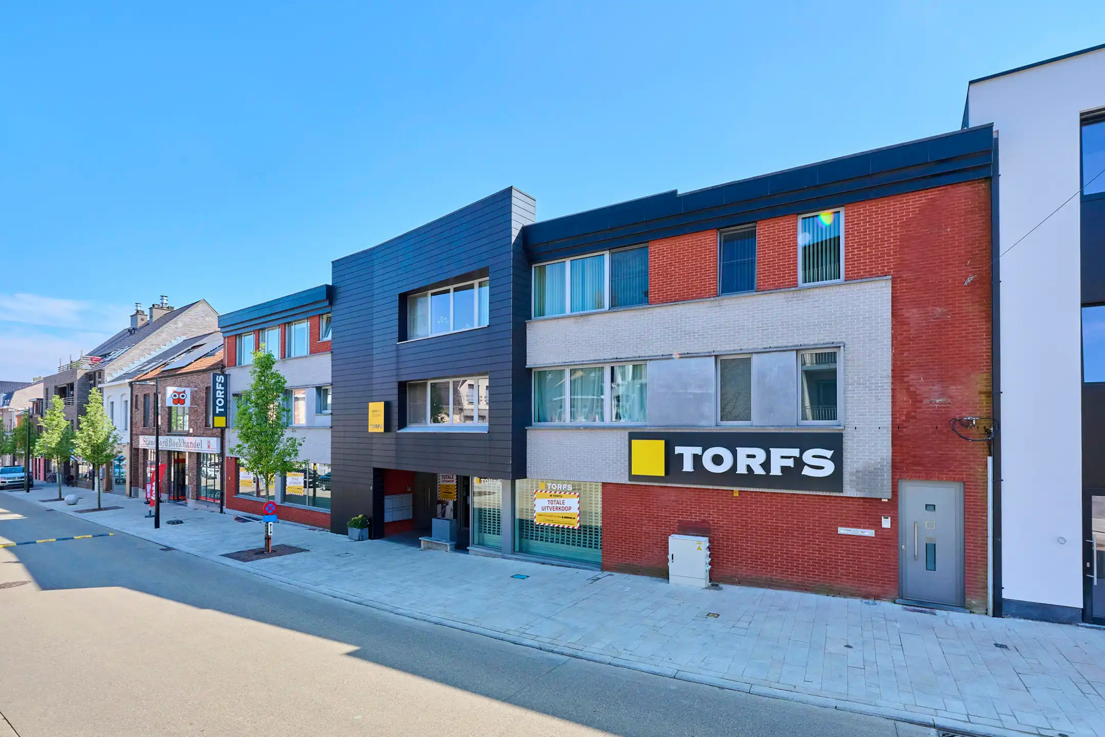 Te huur: multifunctioneel handelsgelijkvloers van 800m² foto 3