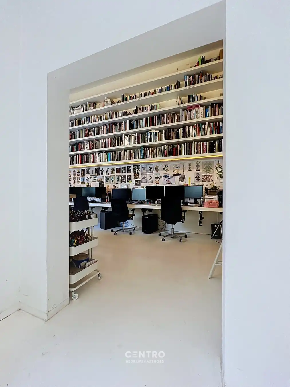 Ruimtelijk magazijn met toonzaal, kantoor en woonst te Lichtervelde, ideaal voor wonen én werken op een perceel van 1.002m²! foto 18