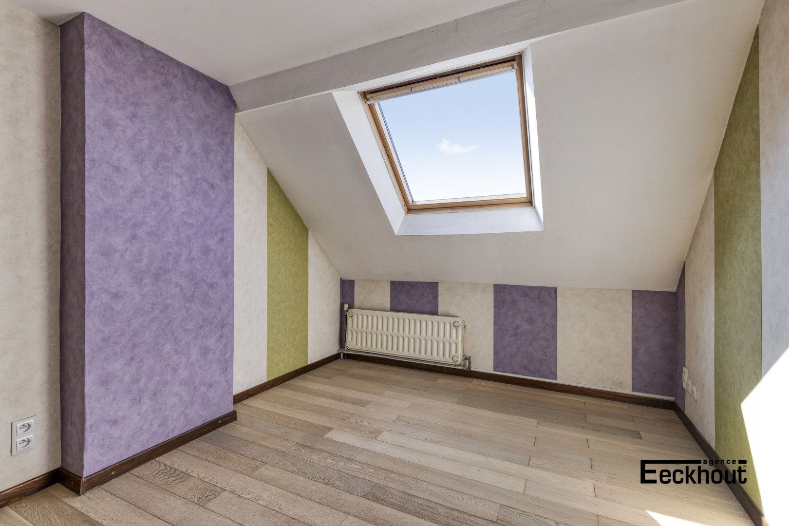 Zeer ruime woning met veel potentieel! foto 16