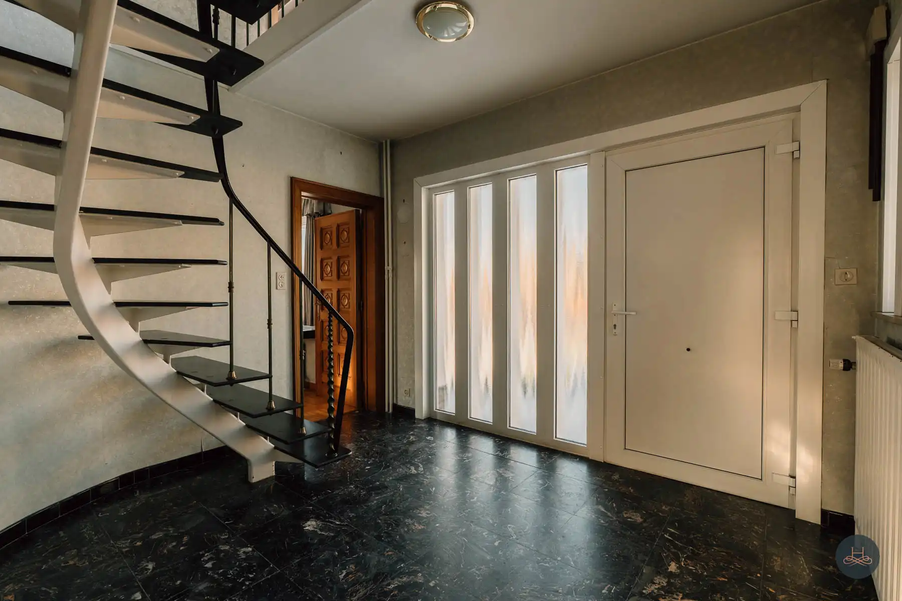 Prachtige karaktervolle authentieke villa met aangename tuin foto 2