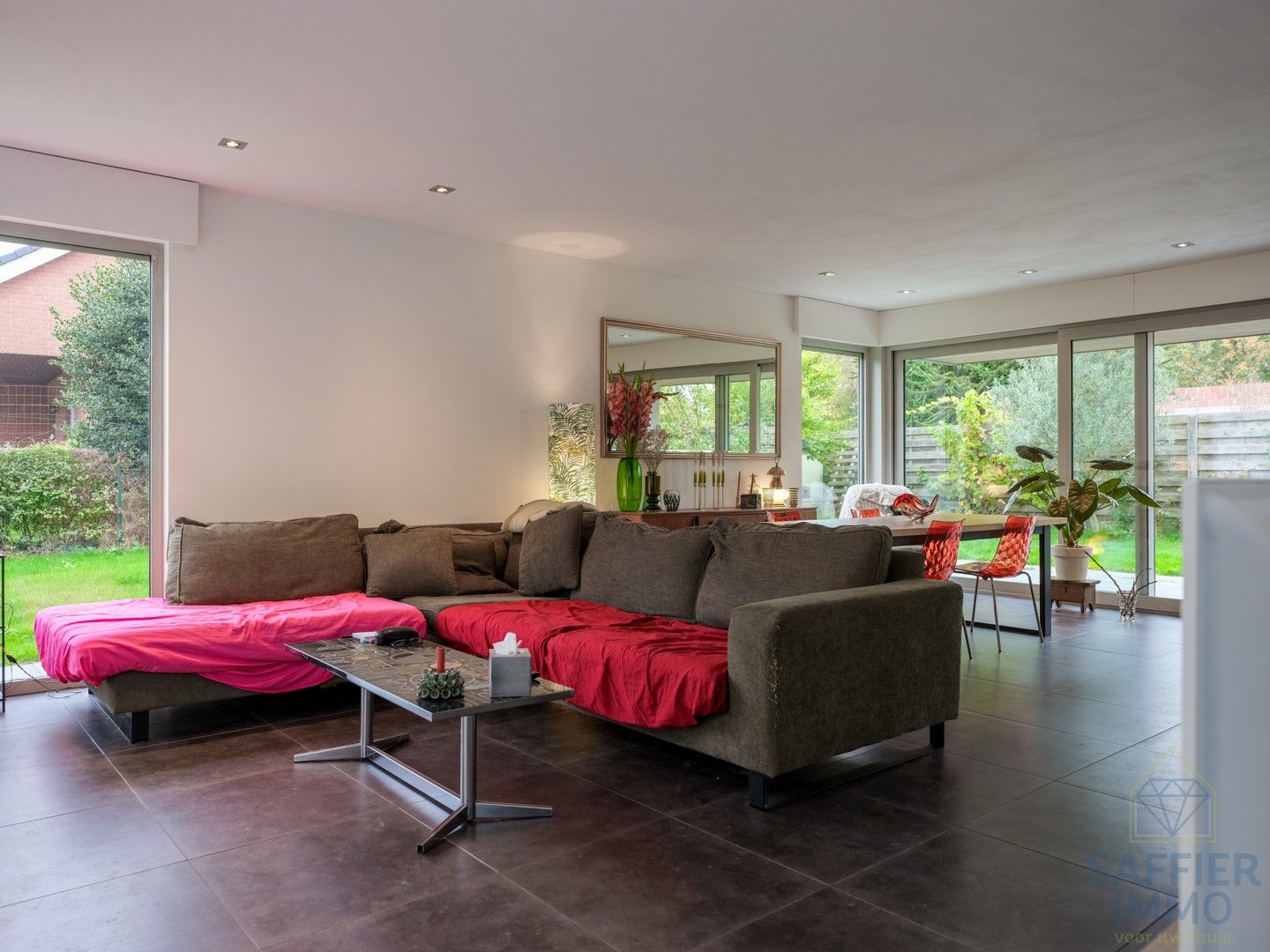 Recente en ruime woning te Kuurne foto 5