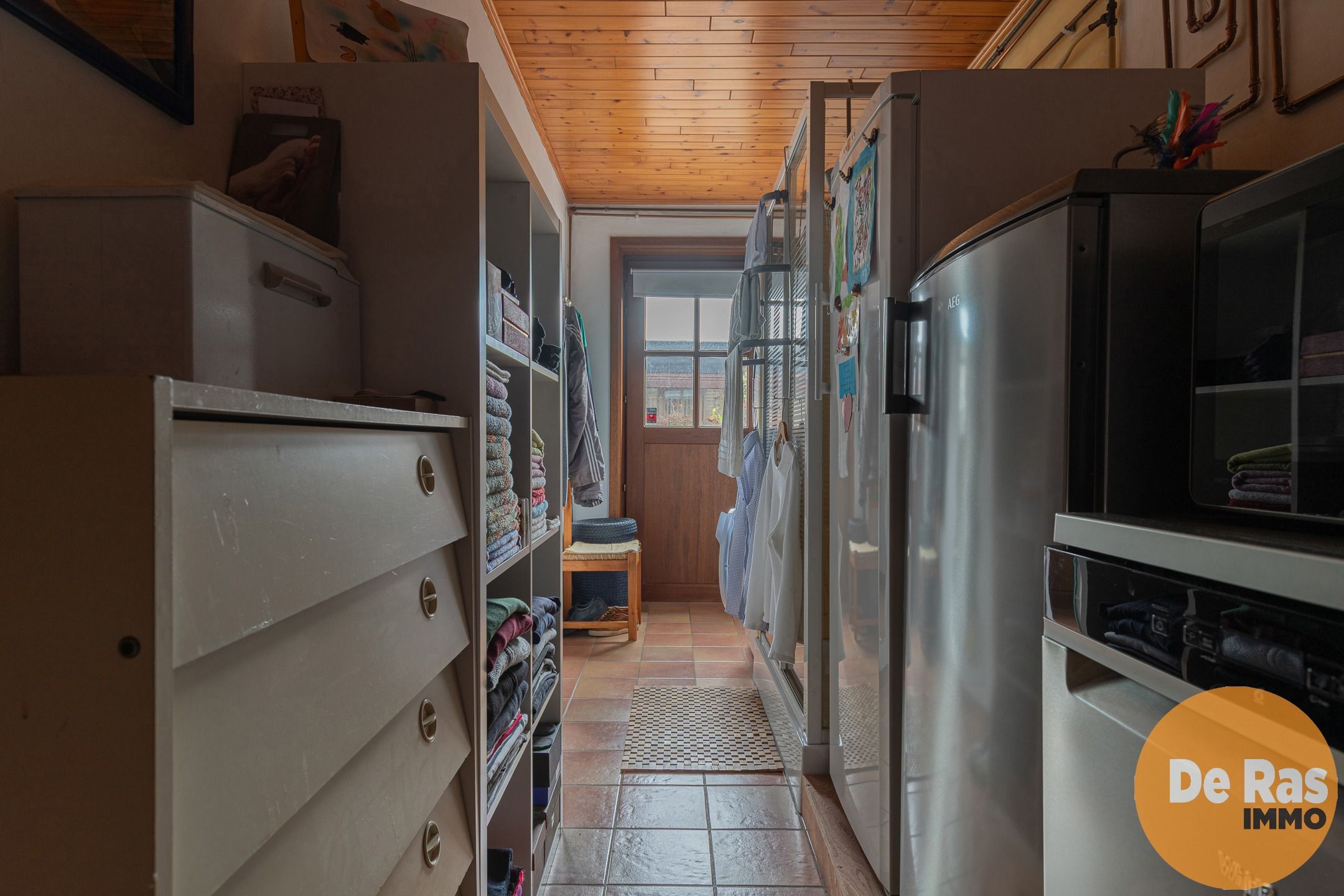 HAALTERT- Ruime woning met bouwgrond  foto 9