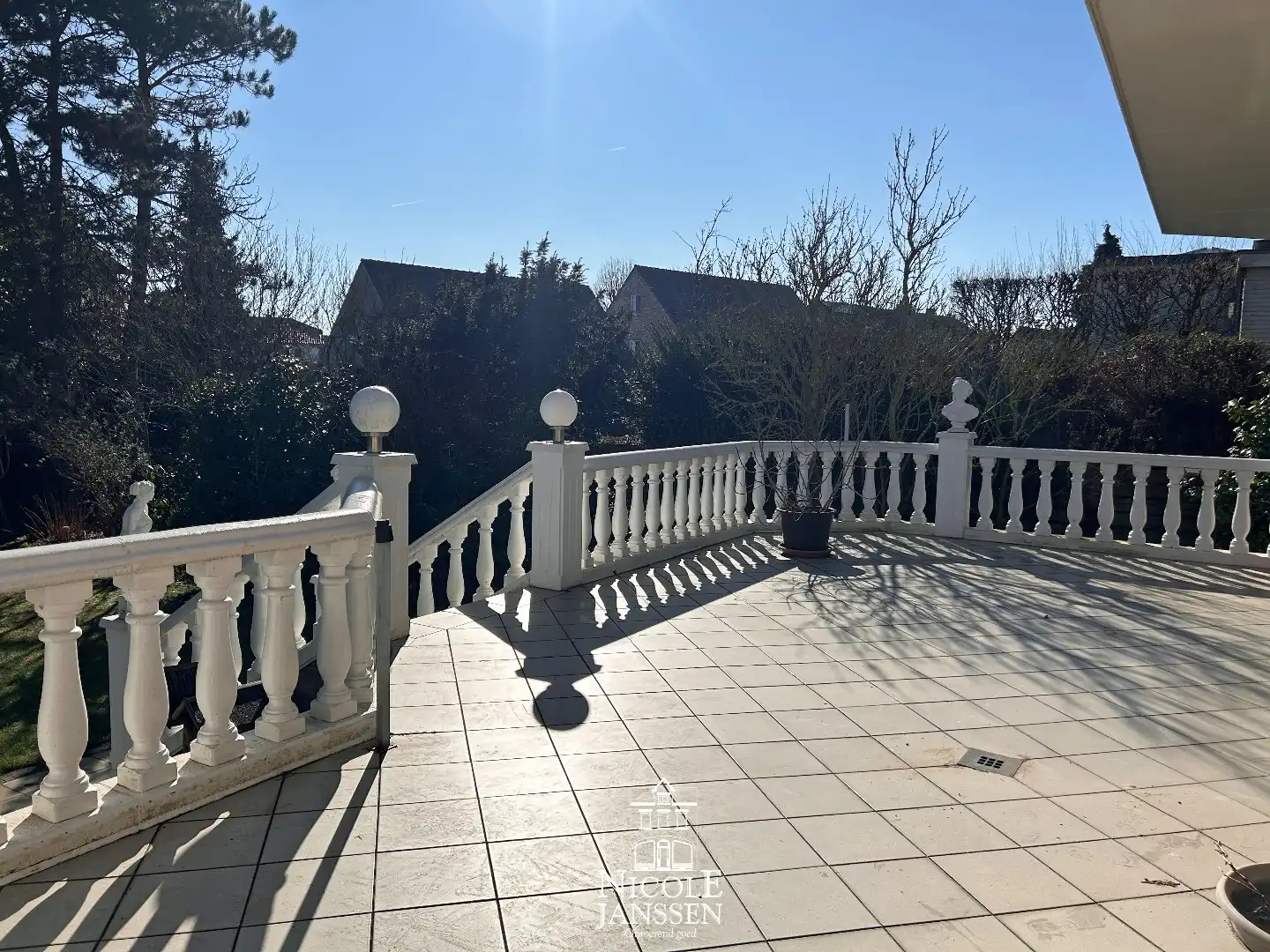 Ruime gezinswoning met mogelijkheden foto 31