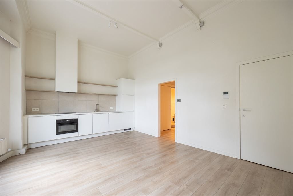 Lichtrijk appartement op het bruisende Zuid foto 2
