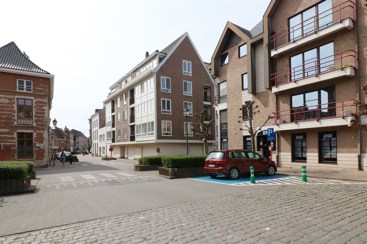 nabij warandepark, tip top, authentiek gebouw foto 30