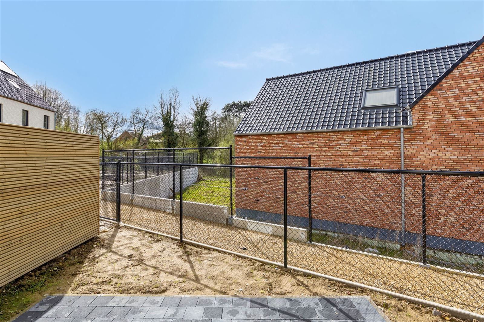 Energiezuinige instapklare nieuwbouwwoning met 3 slaapkamers, tuin en parkings foto 36