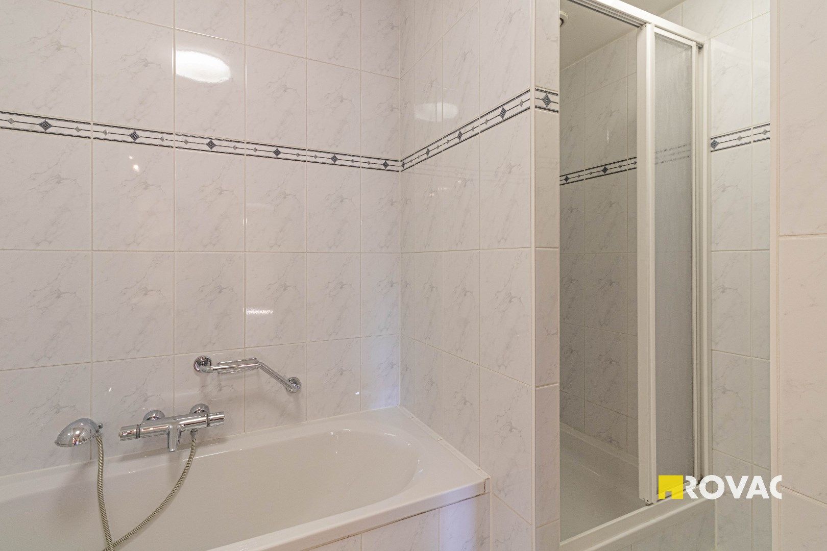 Zeer lichtrijk appartement met topligging foto 16
