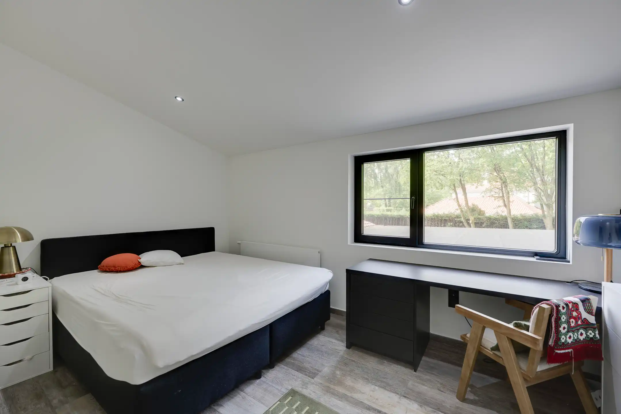 Gerenoveerde woning op een mooi perceel van ca 2.000 m² foto 22