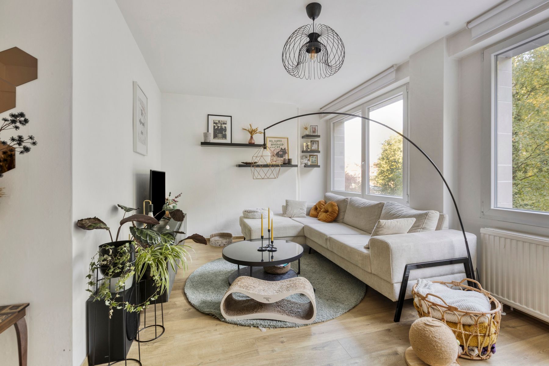 Gerenoveerd appartement met zicht op de Dijle in Leuven foto {{pictureIndex}}