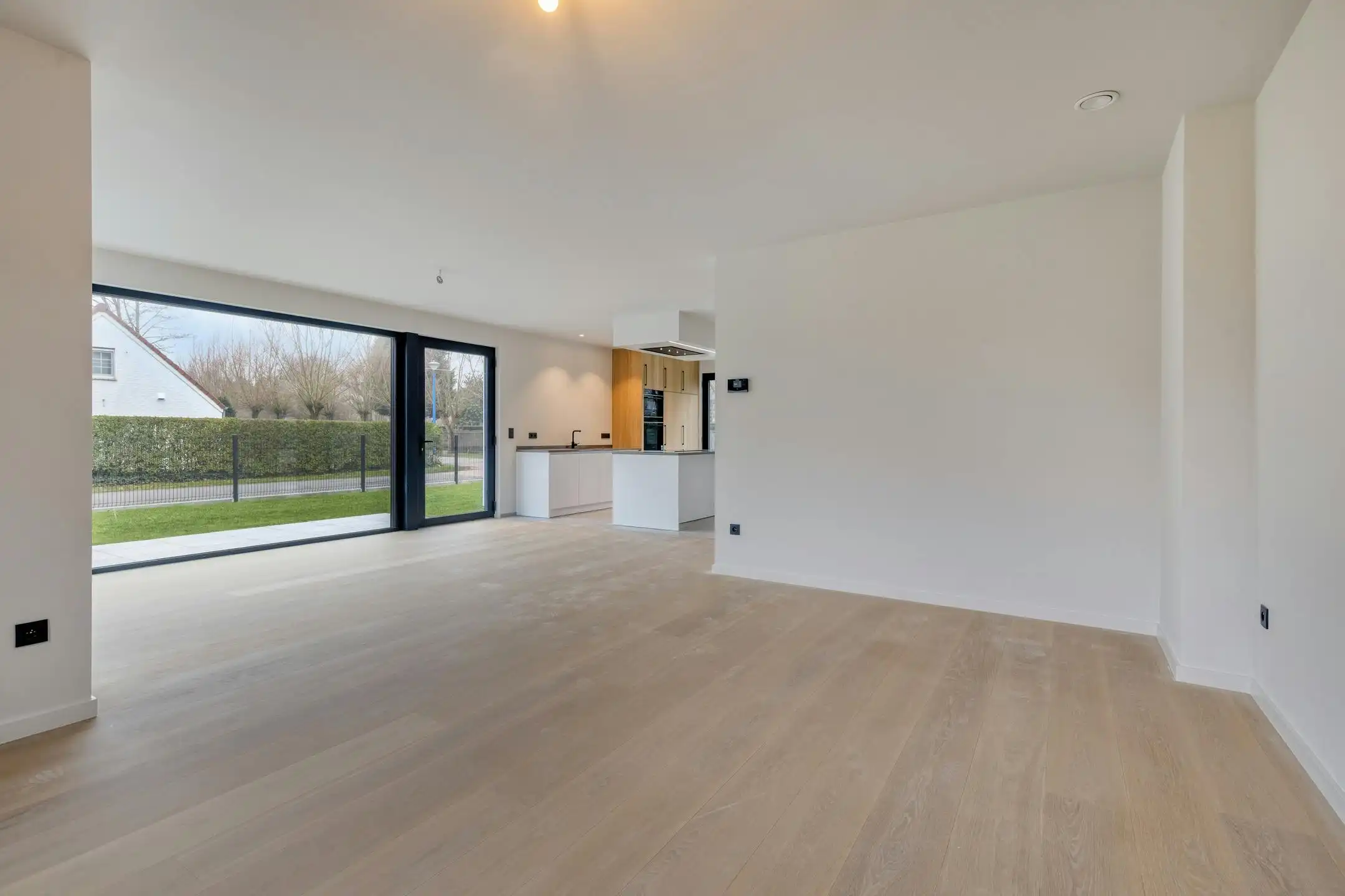 Volledig afgewerkte nieuwbouwvilla met 3 slaapkamers in Sint-Idesbald foto 4