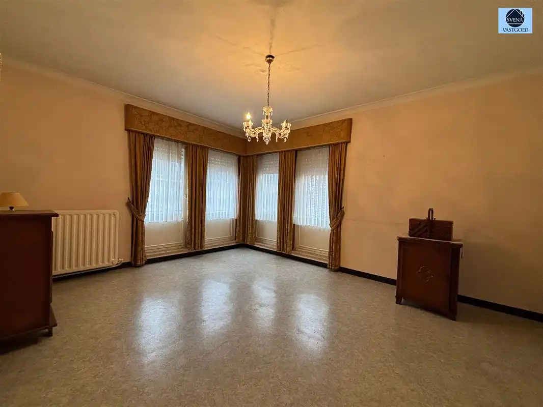 SOLIDE CHARMANTE WONING MET 3 KAMERS EN LOODS foto 7