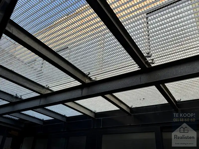 Zongericht appartement met terras en ruimte! foto 26