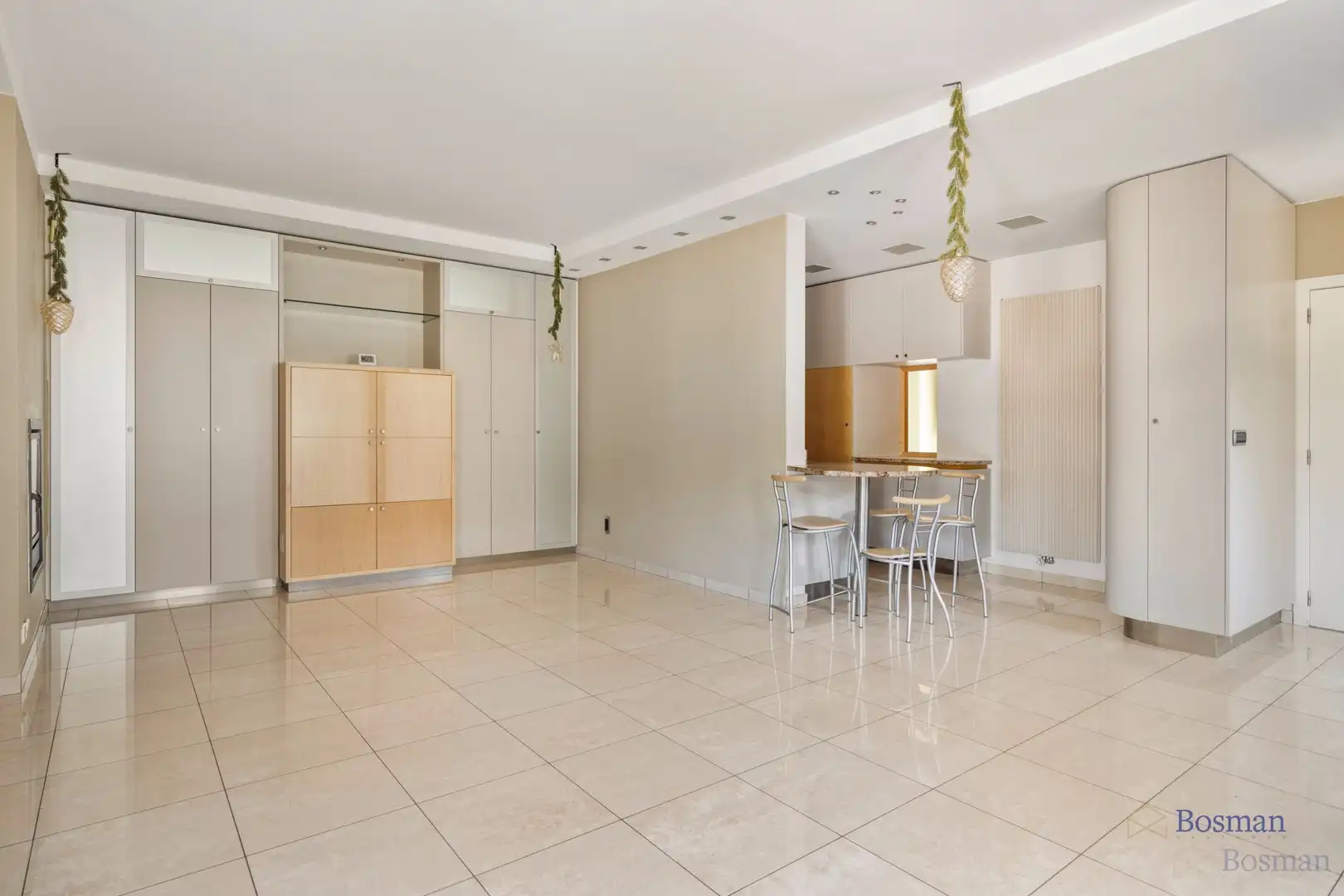 Handelspand met woonst (315m²) te koop in Ham foto 11