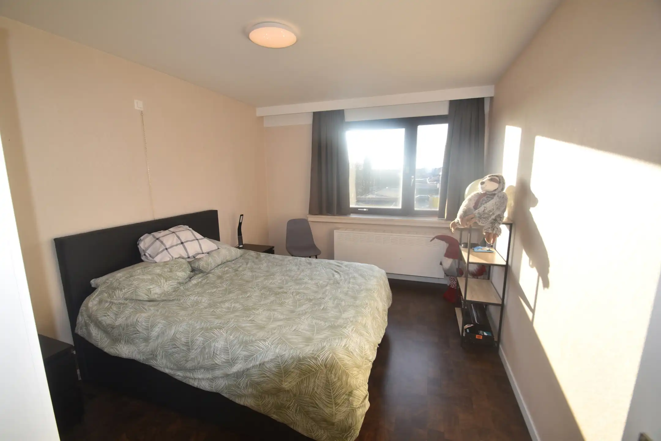 Ruim 3-slpk. duplex-appartement met garage, groot, zonnig terras en ruime bergzolder foto 18