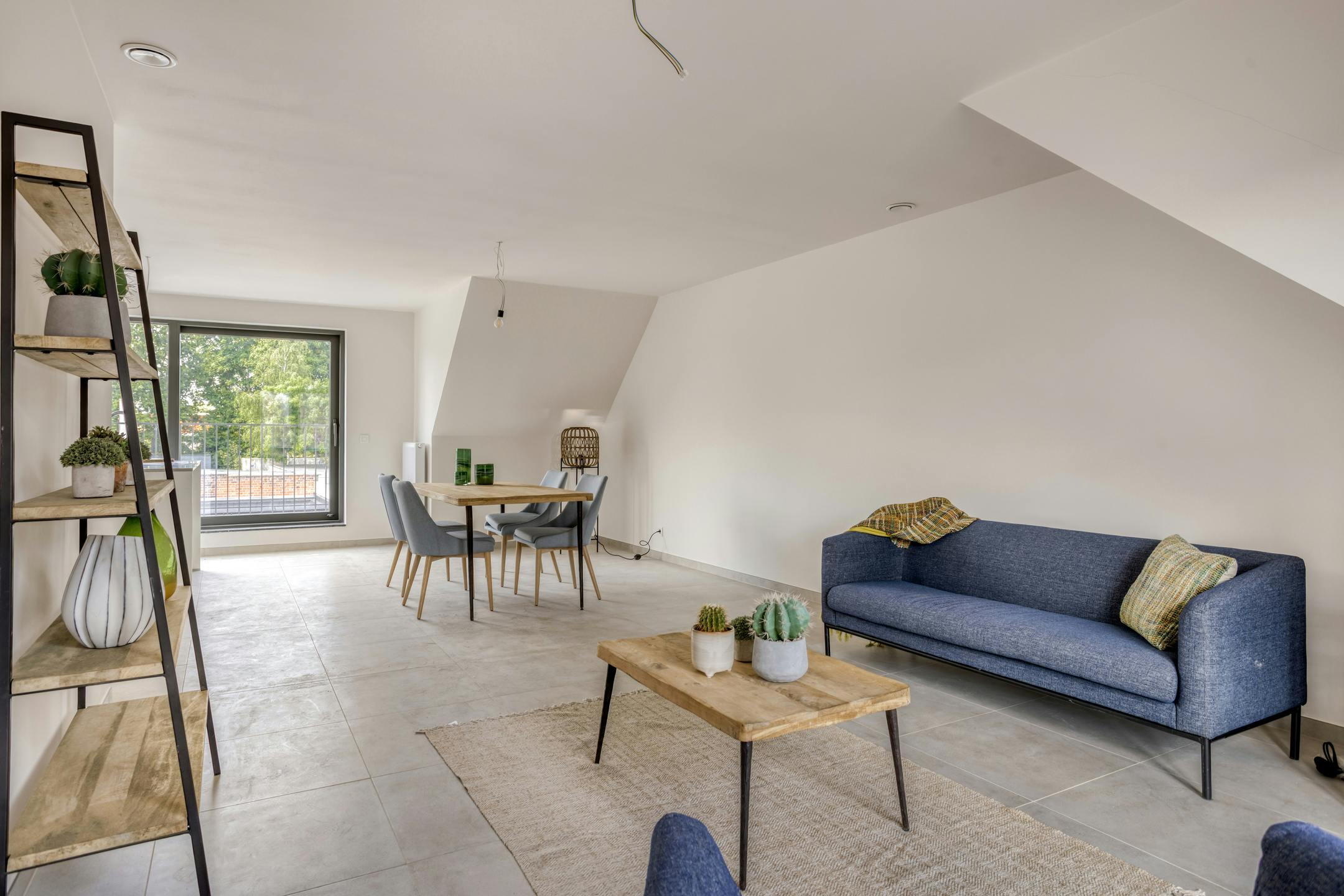 INSTAPKLAAR BEN-APPARTEMENT MET 2 SLAAPK. IN BAZEL EN TERRAS foto 29