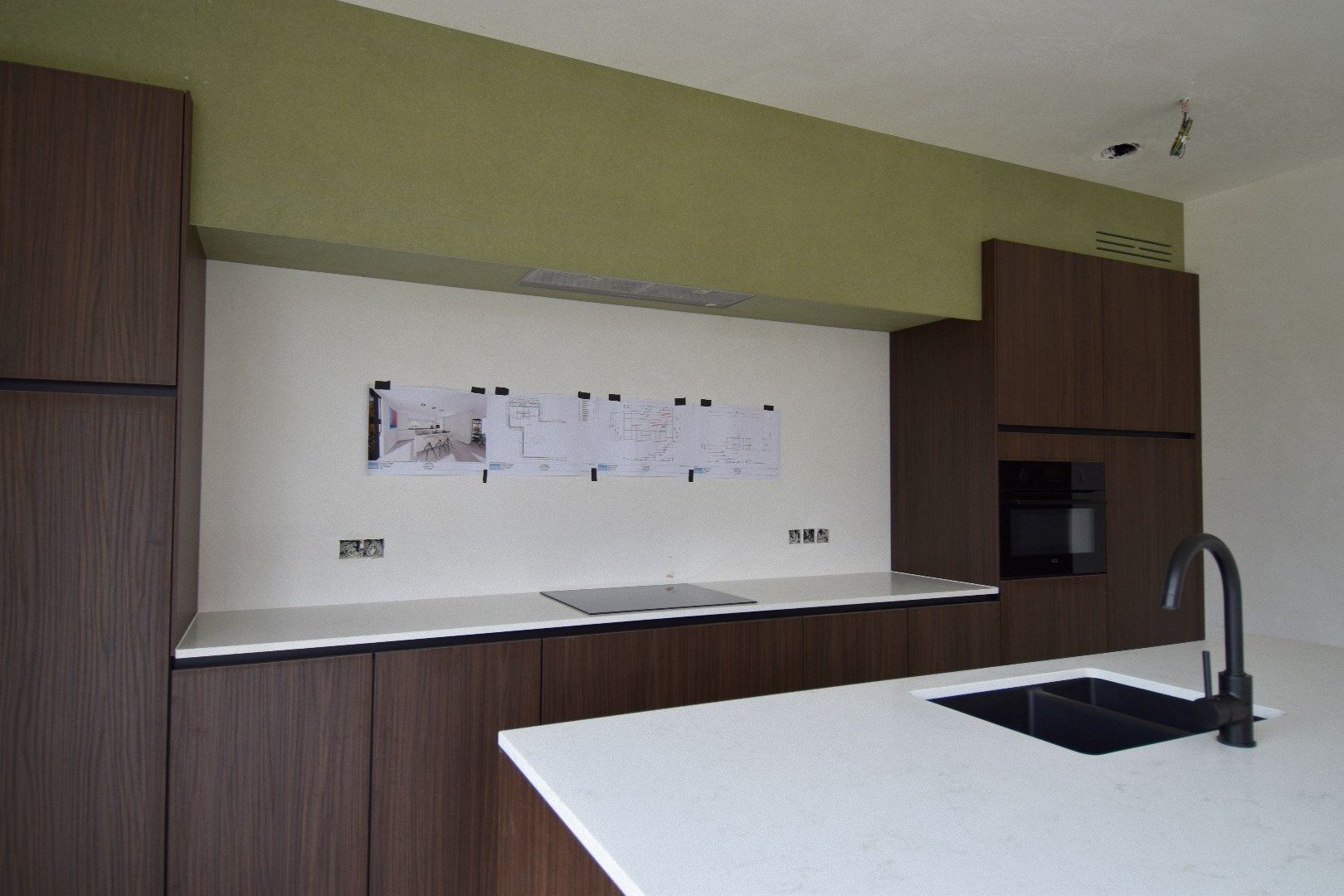 Nieuwbouwwoning met 3 slaapkamers vlakbij centrum Meulebeke foto 8