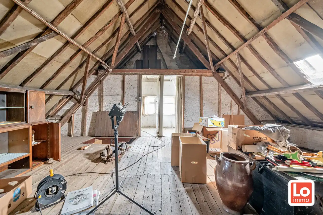 VERKOCHT! Landelijk gelegen halfopen afbraakwoning op groot perceel grond met open zicht in Zeveneken! foto 21