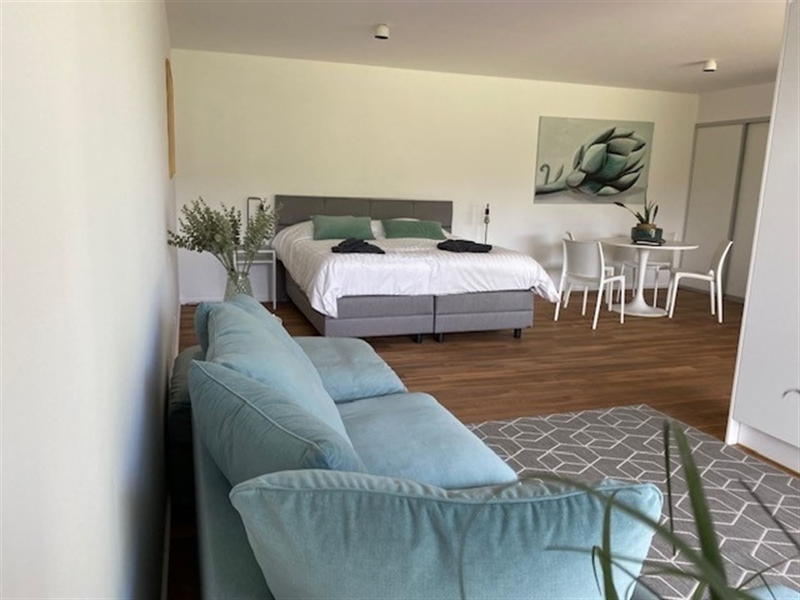 Gemeubelde villa op het golfterrein  foto 9