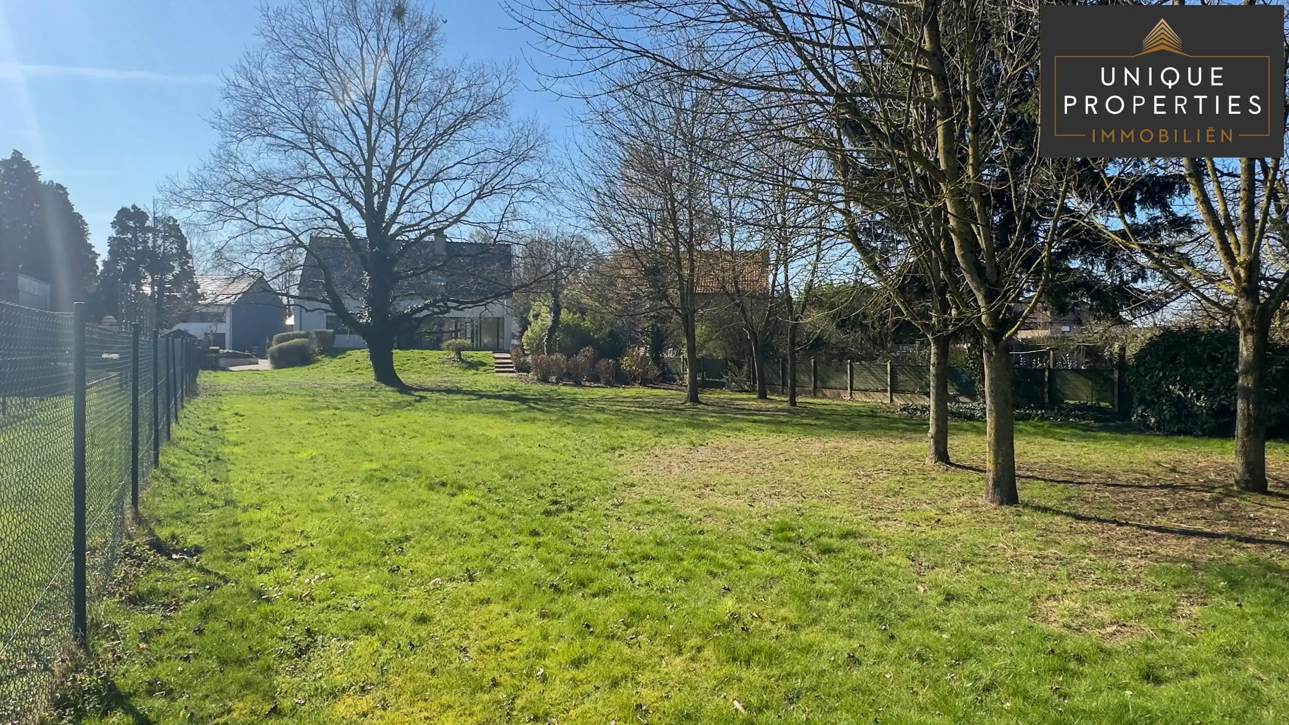 Villa te koop foto 37