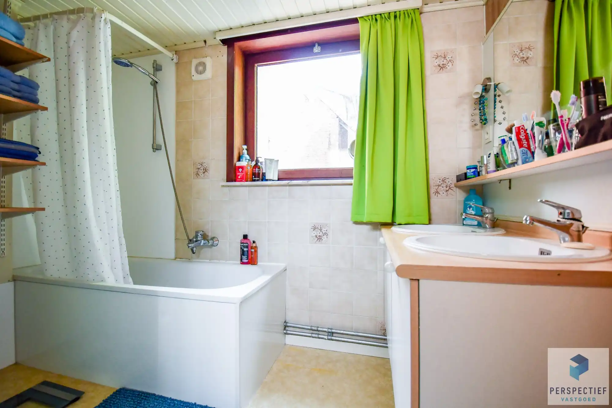 Ruime halfopen bebouwing met tuin en garage in het centrum van Oedelem foto 15