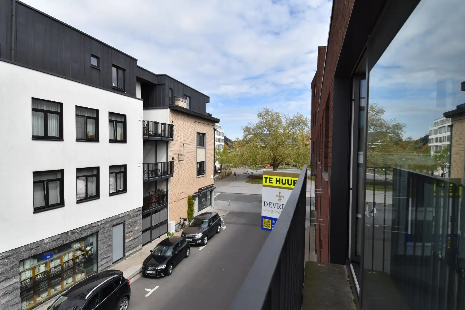 Instapklaar 2-slaapkamerappartement op toplocatie nabij het centrum van Kortrijk foto 13