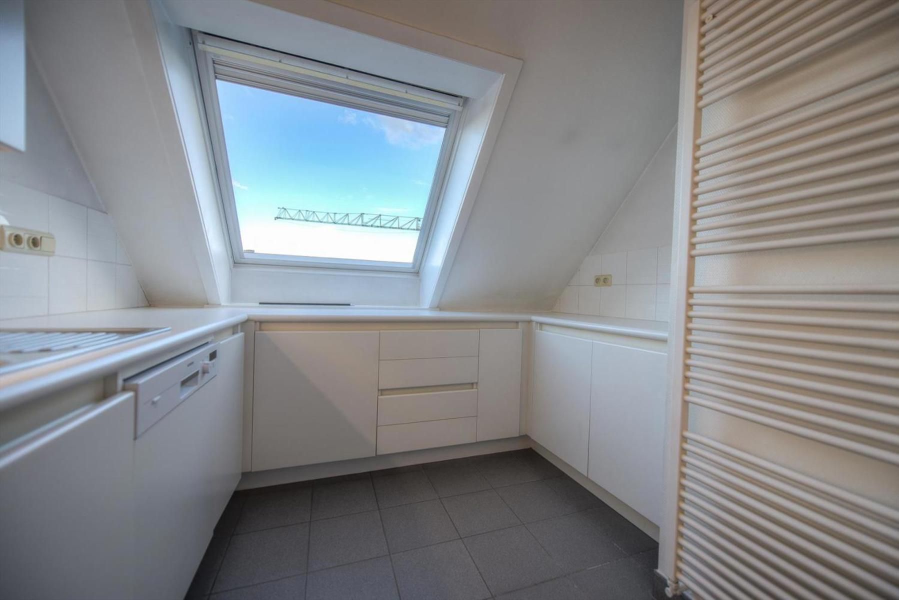 Appartement te huur foto 9