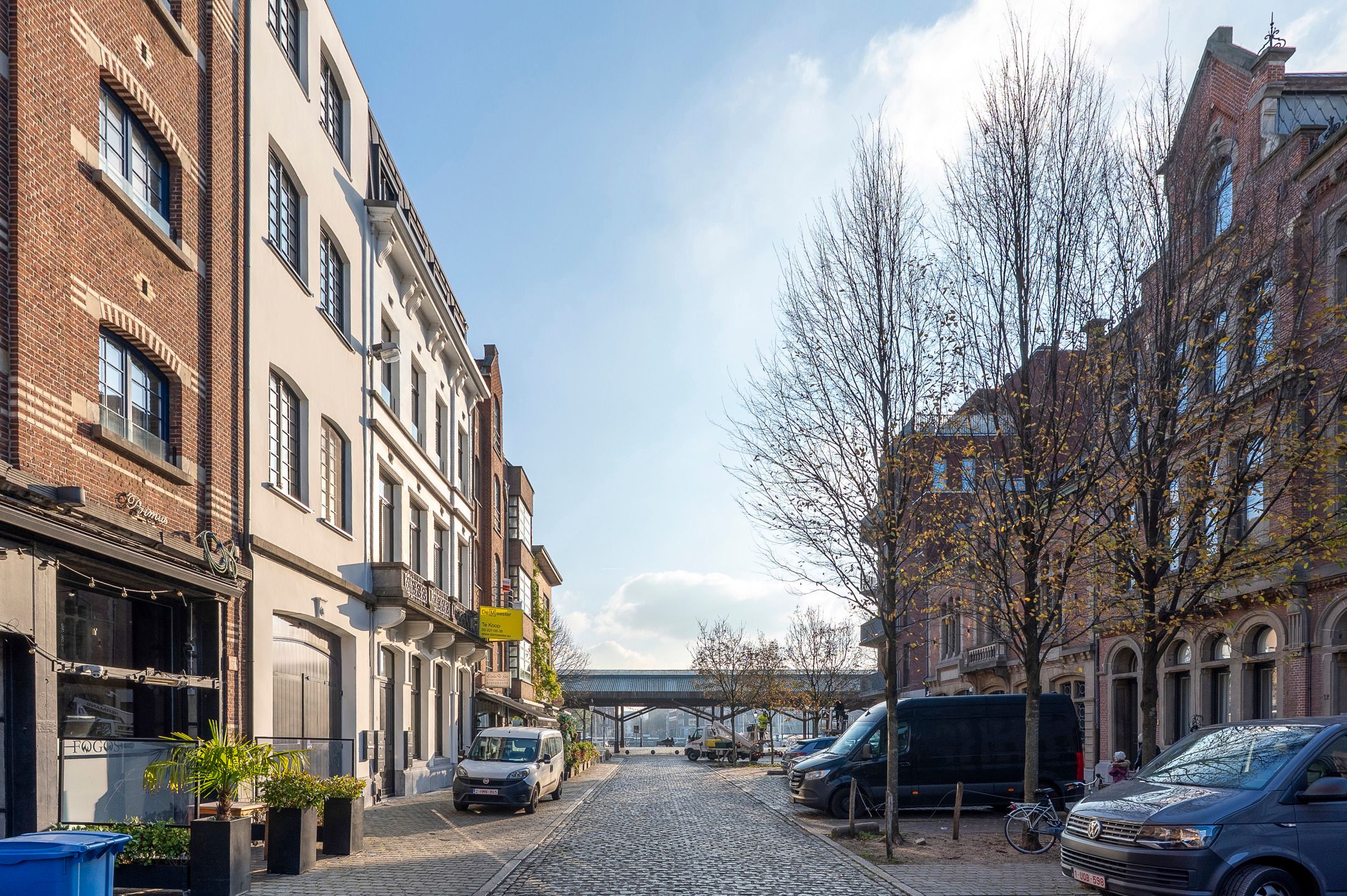 ANTWERPEN-EILANDJE - Ruime loft met terras foto 4