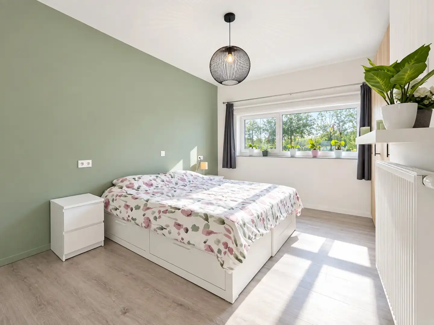 Ruim gelijkvloers appartement (127 m²) met gróót terras, garage én staanplaats foto 13
